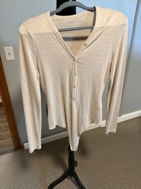 Abercrombie & Fitch Soft Cozy Henley Bodysuit Cream Long Sleeve Medium